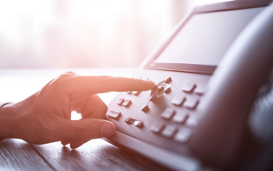 Why is VoIP Better for Businesses Than Traditional Phone Services?